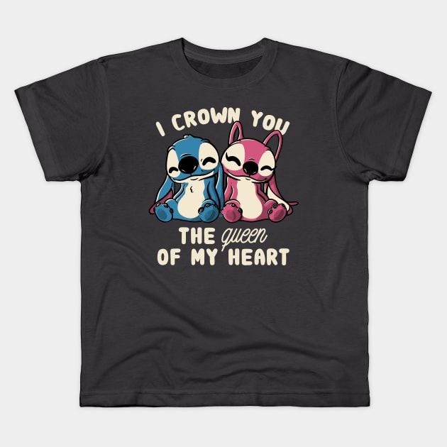 I Crown You The Queen Of My Heart Cute Lover Gift Kids T-Shirt by eduely